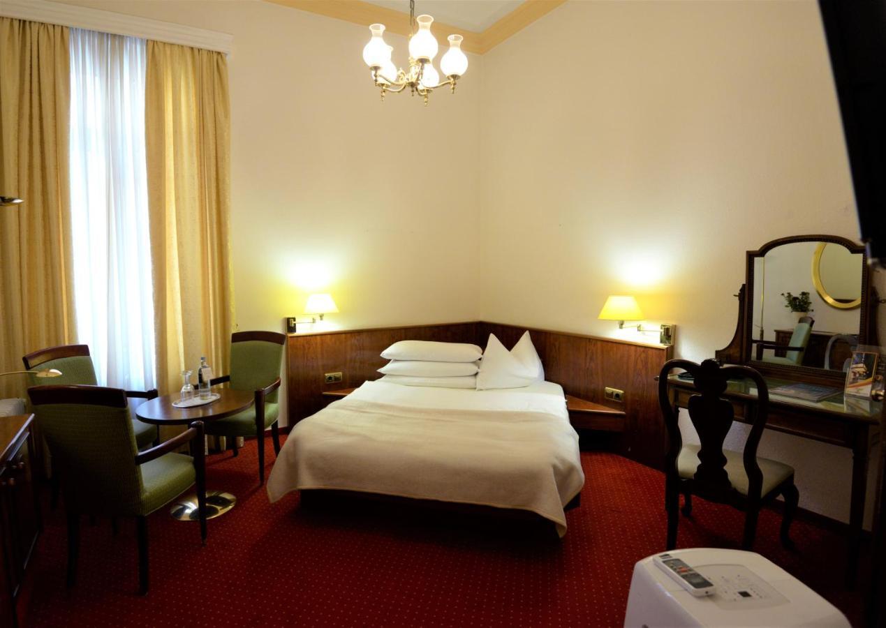 Hotel Am Kochbrunnen Wiesbaden Kültér fotó