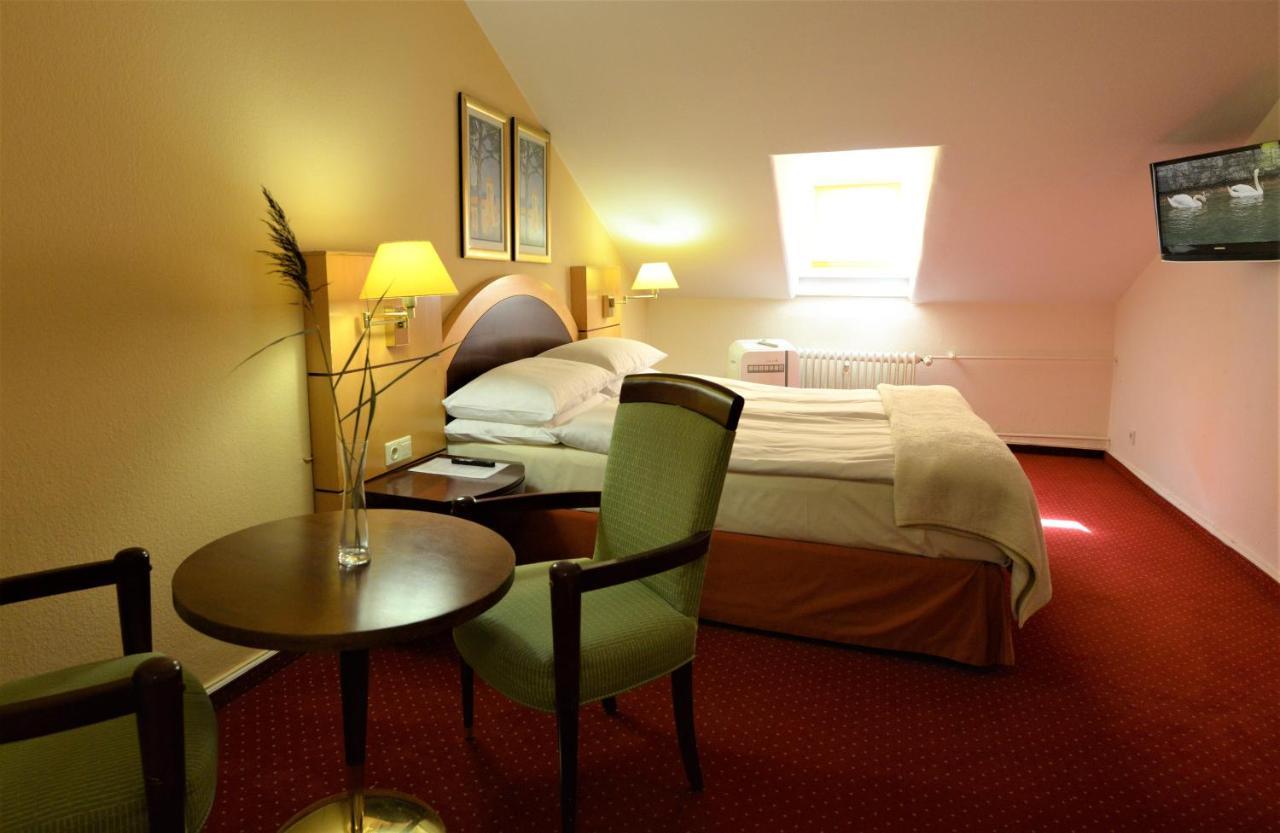 Hotel Am Kochbrunnen Wiesbaden Kültér fotó