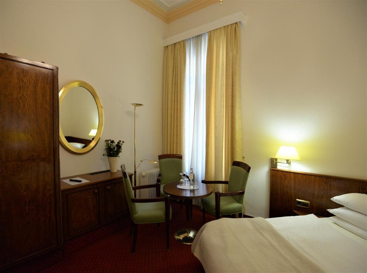 Hotel Am Kochbrunnen Wiesbaden Kültér fotó