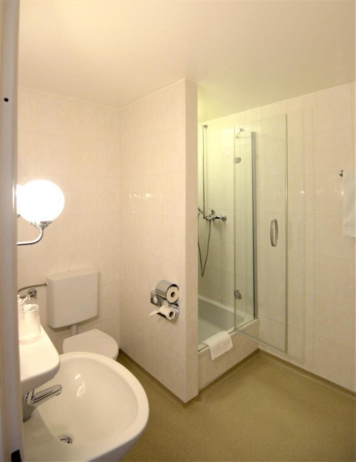 Hotel Am Kochbrunnen Wiesbaden Kültér fotó